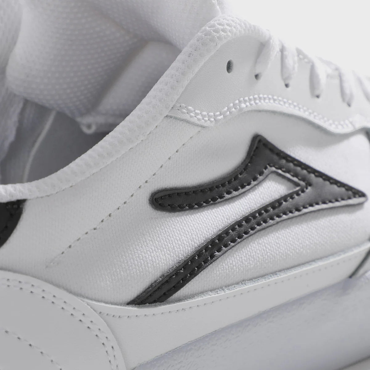 LAKAI - CAMBRIDGE  WHITE LEATHER